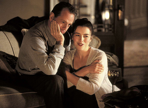 Das Ehepaar Crowe ist verunsichert: Bruce Willis und Olivia Williams. Bild: Sender